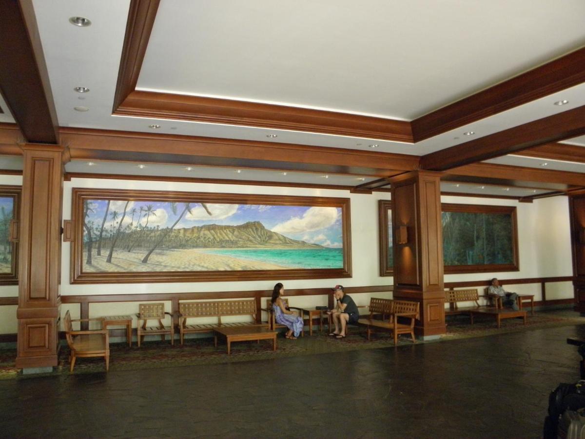Cozy Waikiki Getaway, Stroll To Beach With Free Parking Honolulu Exterior photo